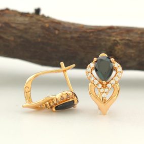 Ada Black aranyszínű orvosi fém fülbevaló 