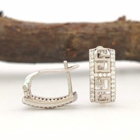 Ivett ezüstszínű orvosi fém fülbevaló