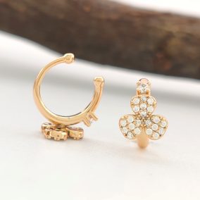 Szénia aranyszínű orvosi fém fülgyűrű