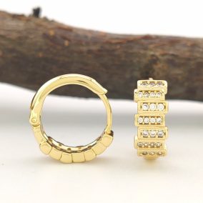 Kála aranyszínű orvosi fém fülbevaló