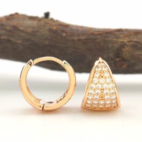 Kiara aranyszínű orvosi fém fülbevaló