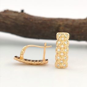 Zilke aranyszínű orvosi fém fülbevaló