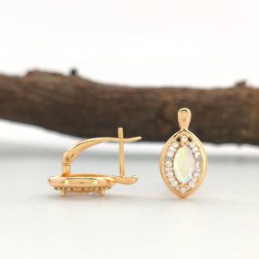 Livy Gold aranyszínű orvosi fém fülbevaló