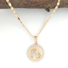 Jácinta aranyszínű orvosi fém medál