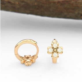 Miléna aranyszínű orvosi fém virág fülbevaló