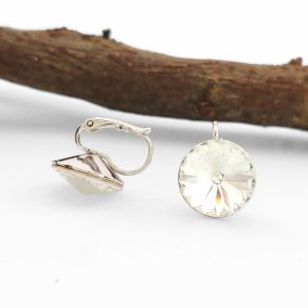   Tillia ezüstszínű orvosi fém fülbevaló fehér Swarovski kristállyal