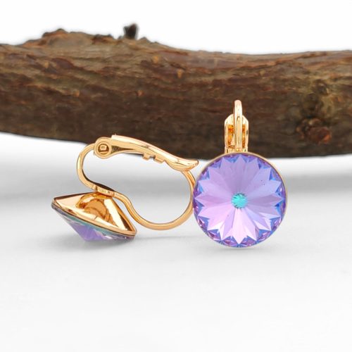 Nauzika aranyszínű orvosi fém fülbevaló színjátszós Swarovski kristállyal