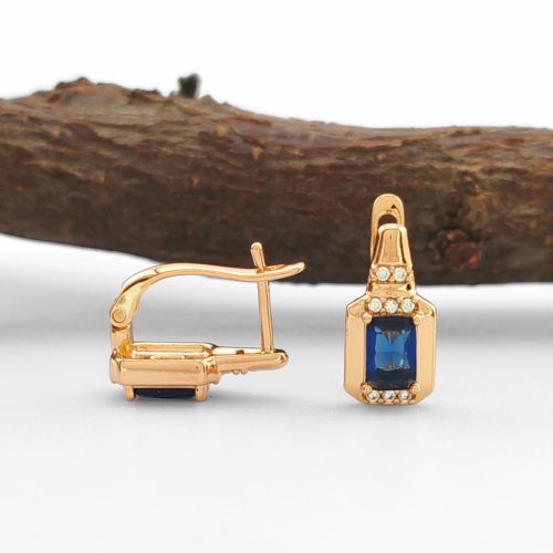 Rozi Blue aranyszínű orvosi fém fülbevaló királykék kristállyal