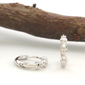   Rely ezüstszínű orvosi fém fülbevaló fehér kristályokkal