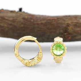   Netty Green aranysárga orvosi fém fülbevaló almazöld Swarovski kristállyal