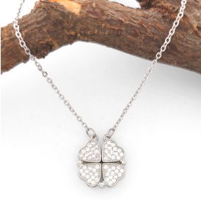   Dalida ezüstszínű nemesacél kinyitható szív medál kristály díszítéssel