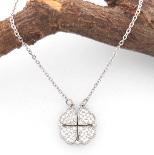 Dalida ezüstszínű nemesacél kinyitható szív medál kristály díszítéssel