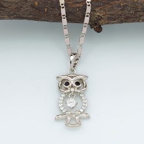 Karina ezüstszínű orvosi fém medál