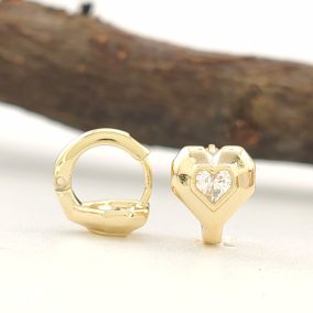 Polett aranyszínű orvosi fém fülbevaló